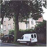 100102-a.jpg (15928 Byte)